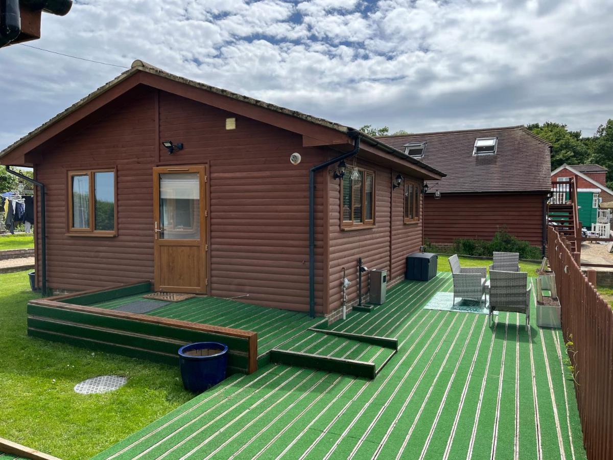 Oak Valley Lodges & Camping Pett Extérieur photo