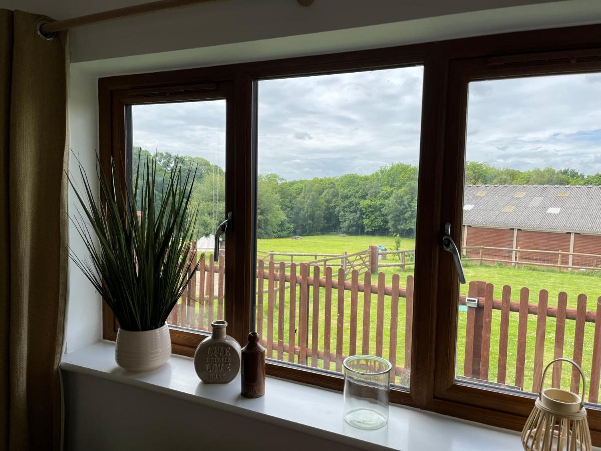 Oak Valley Lodges & Camping Pett Extérieur photo